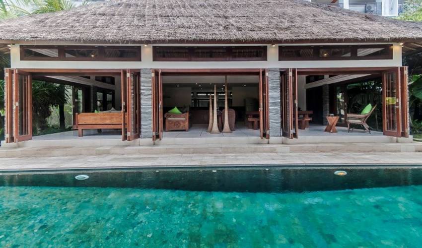 Seminyak Villa 3613 — image 3