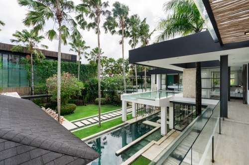 Deja Bali - 5BR Villa with Pool & Rooftop, Canggu in Tumbak Bayuh, Bali — image 18