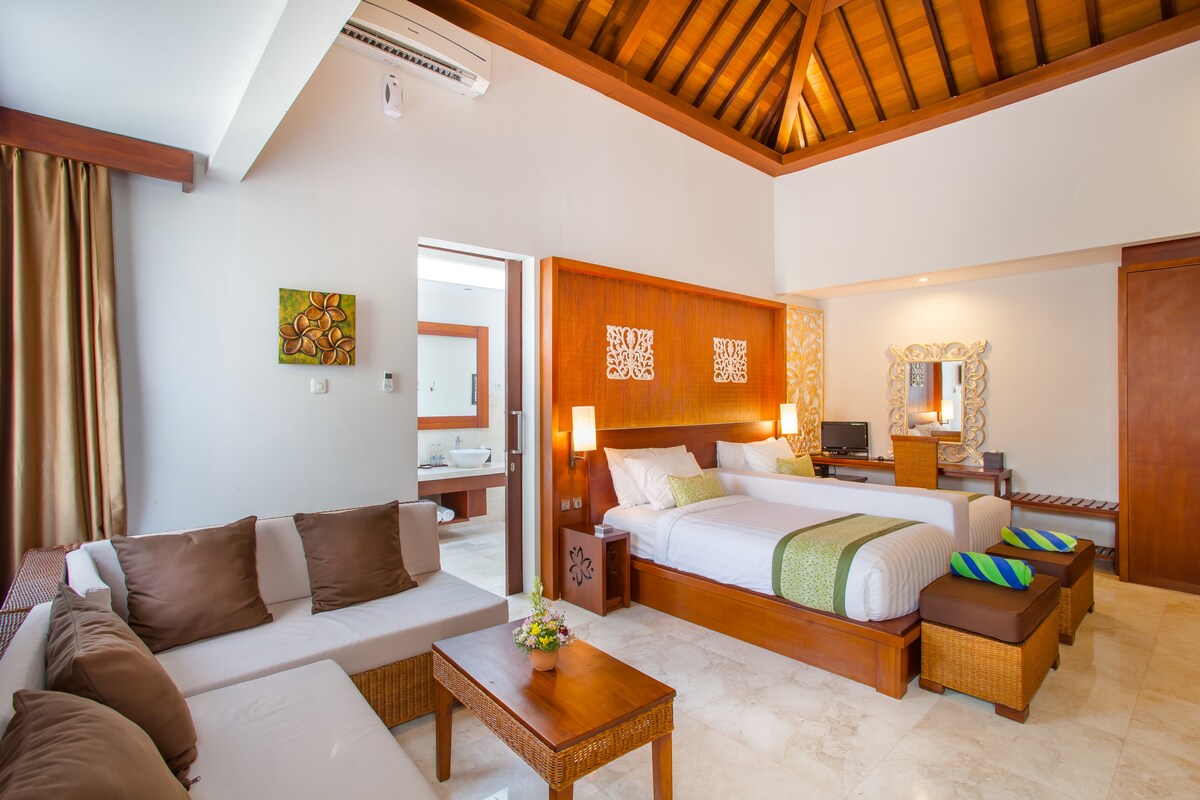 Tropical Balinese Retreat 2 Bedroom Private Villa in Jimbaran — image 4