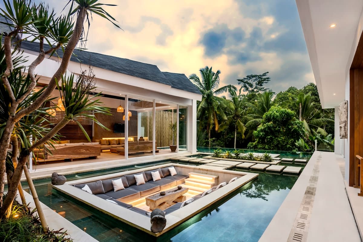 Minimalist Villa Cendau · 6BR · Ubud — 6BR Villa Rental in Ubud — image 2