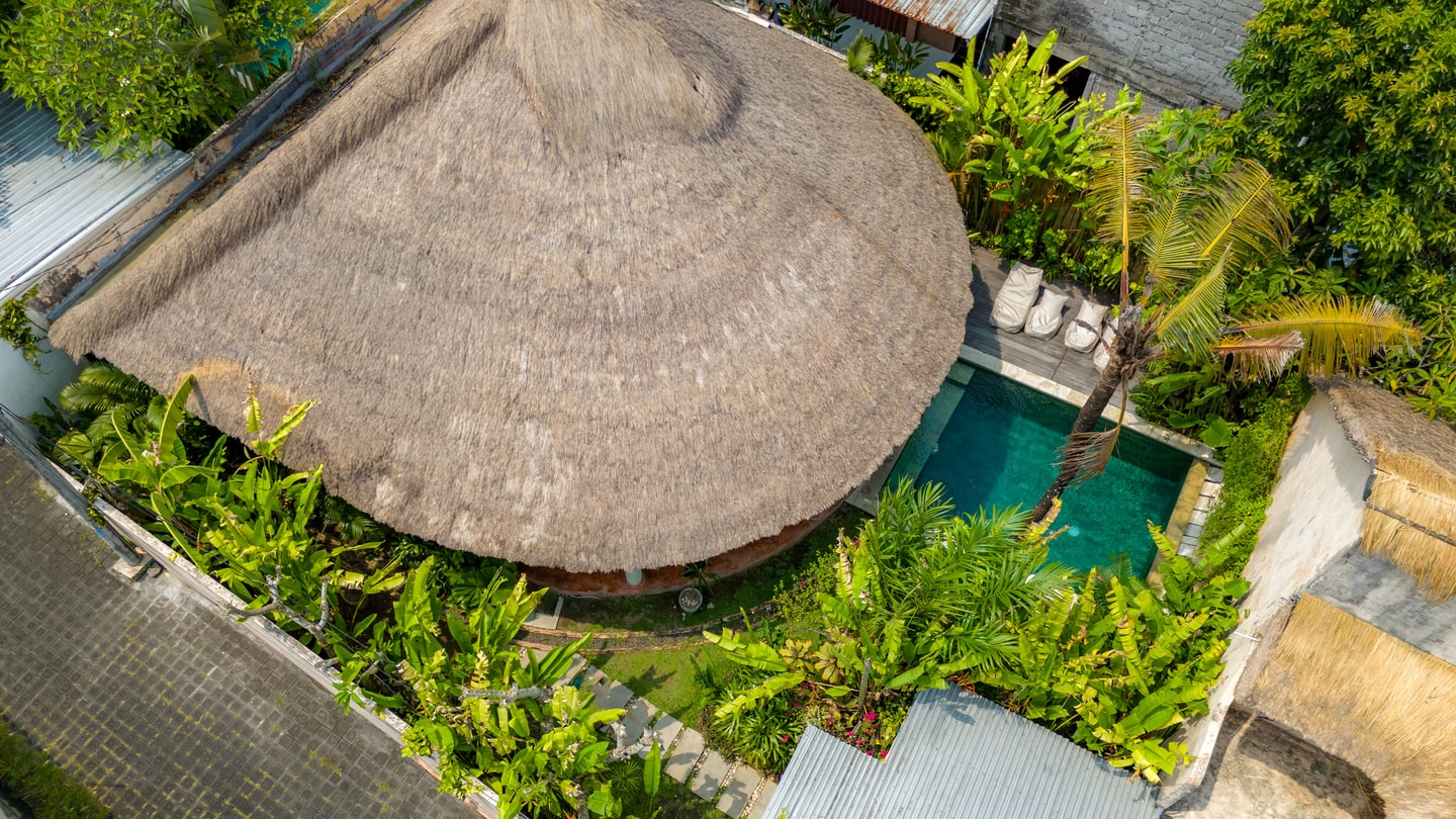 Flor - 2 Bedroom Balinese Villa with Pool, Canggu in Canggu, Bali