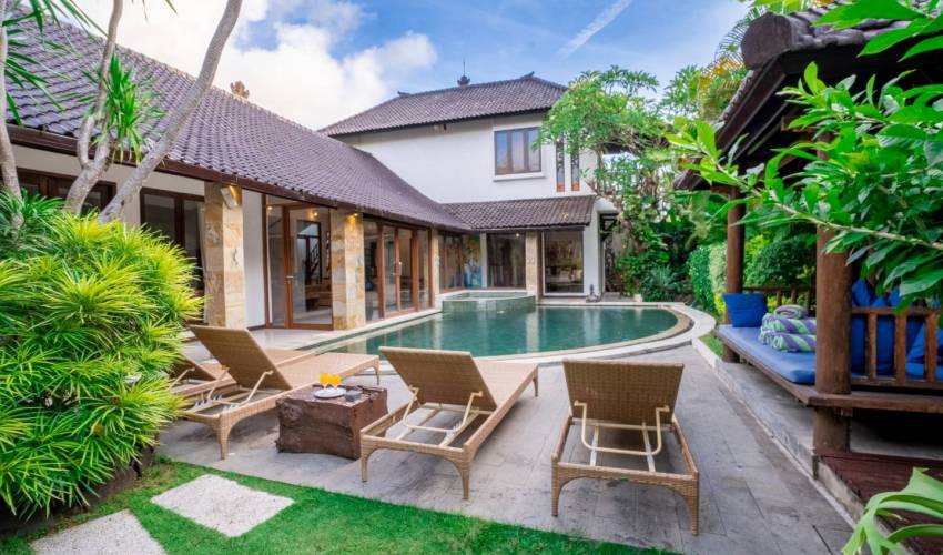Seminyak Villa 3759 — image 7