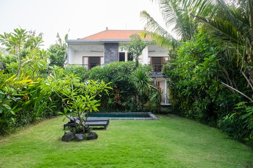 Casa Sweet Lips - 3BR Villa with Pool, Canggu in Pererenan, Bali — image 1