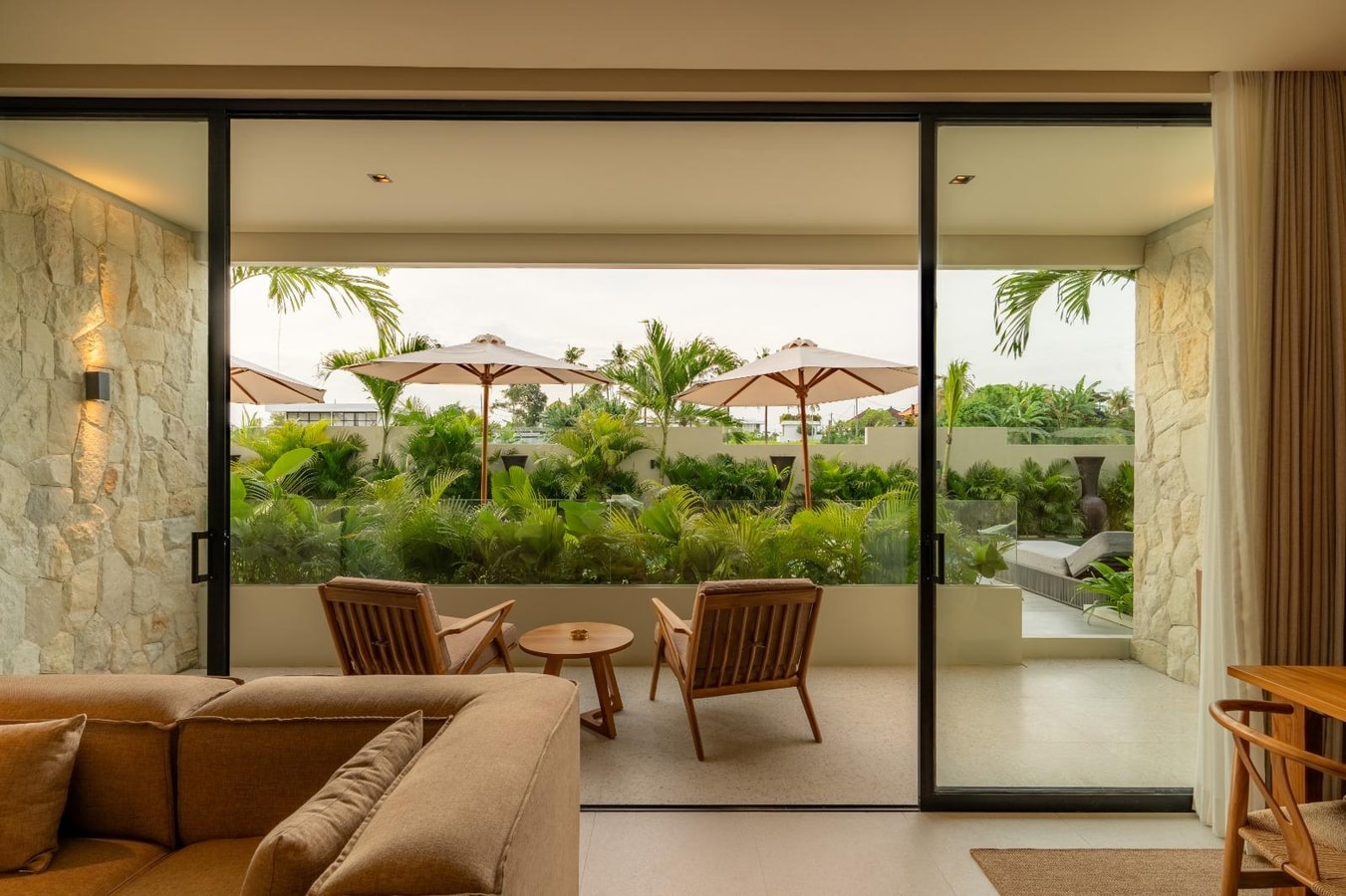 Canggu Scenic 2BR Studio w/ Balcony & Pool Access in Canggu, Bali