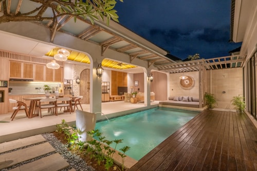 Deneva 9 - Pool Villa, Near Cafes & Berawa Beach in Canggu, Bali — image 12