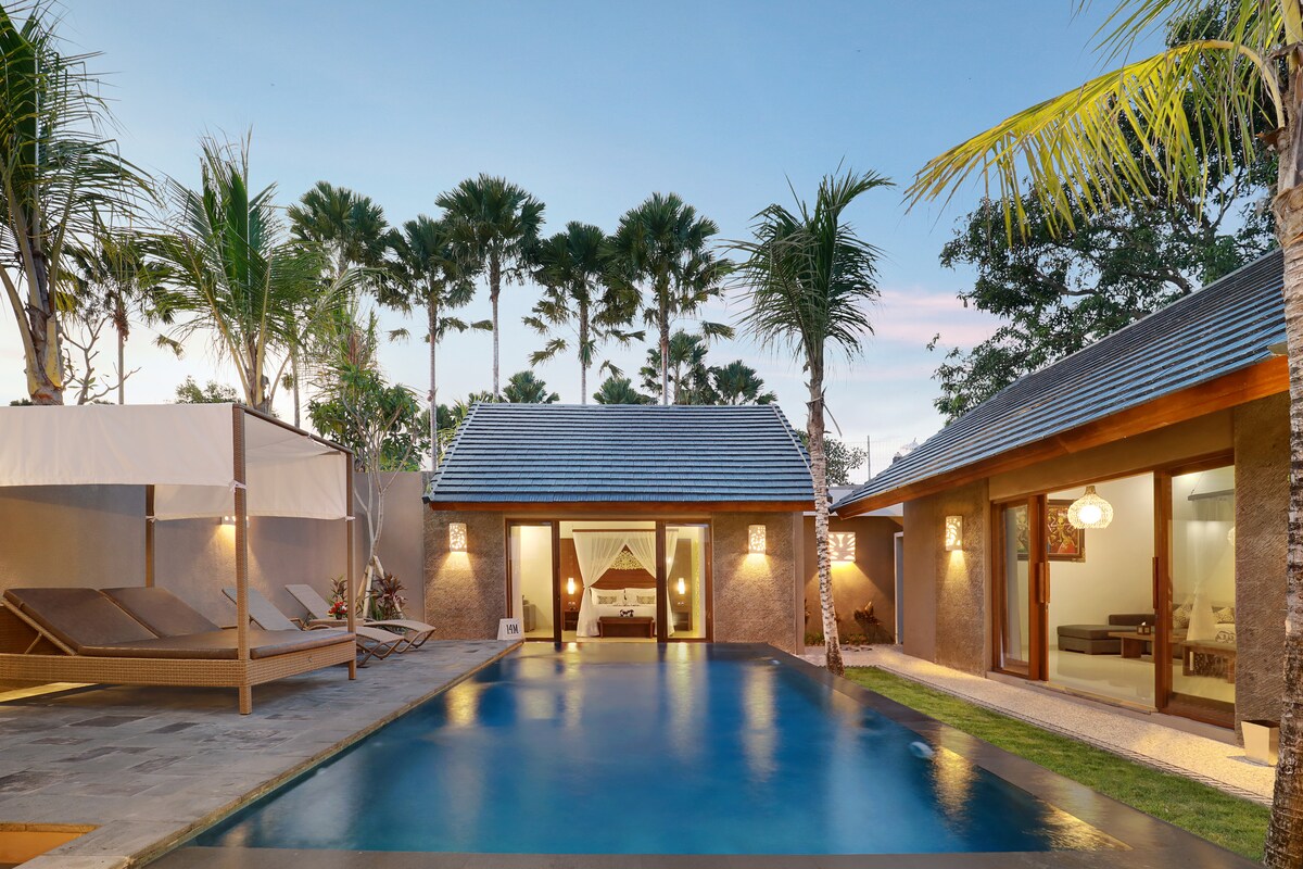 Tropical Hideaway Suite 2 Bedroom Private Villa in Jimbaran — image 11