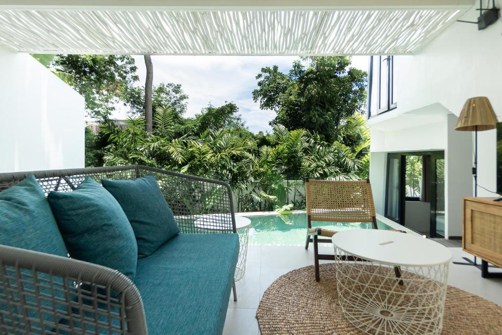 Minimalist Tropical Haven 2 Bedroom Private Villa in Canggu — image 6