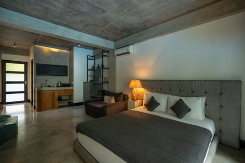 One Bedroom Suites in Seminyak, Bali — image 18