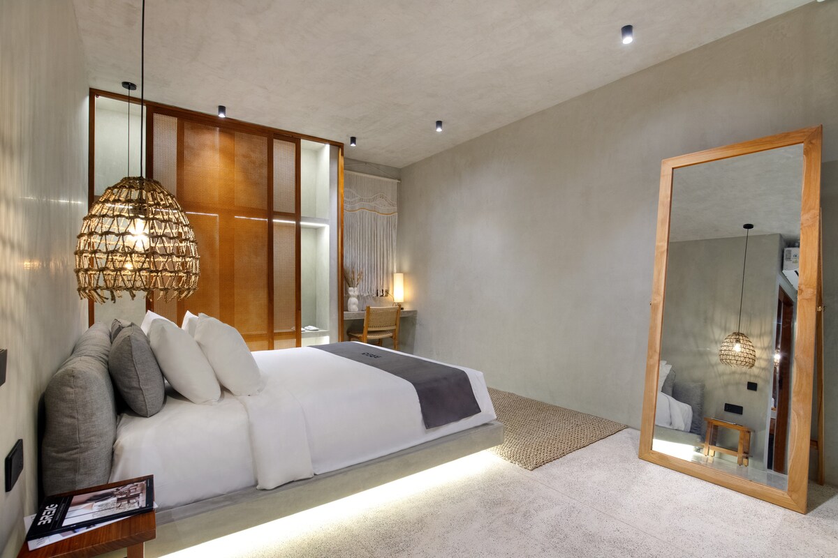 Peaceful Poolside Sanctuary 2 Bedroom Private Villa in Ubud — image 8