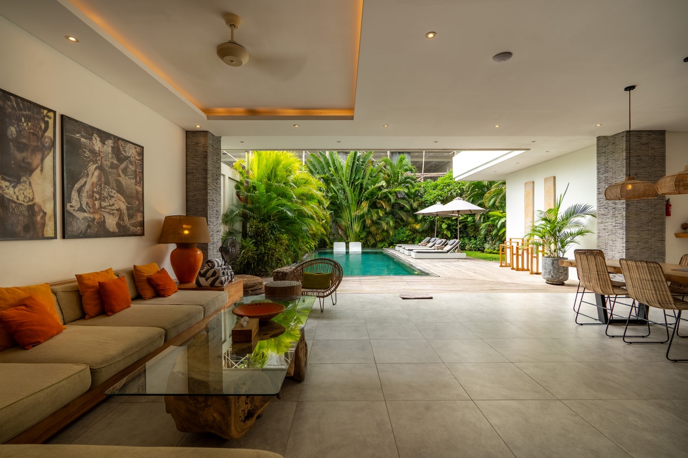 Flores - 4 Bedroom Villa with Long Pool, Berawa in Canggu, Bali — image 13