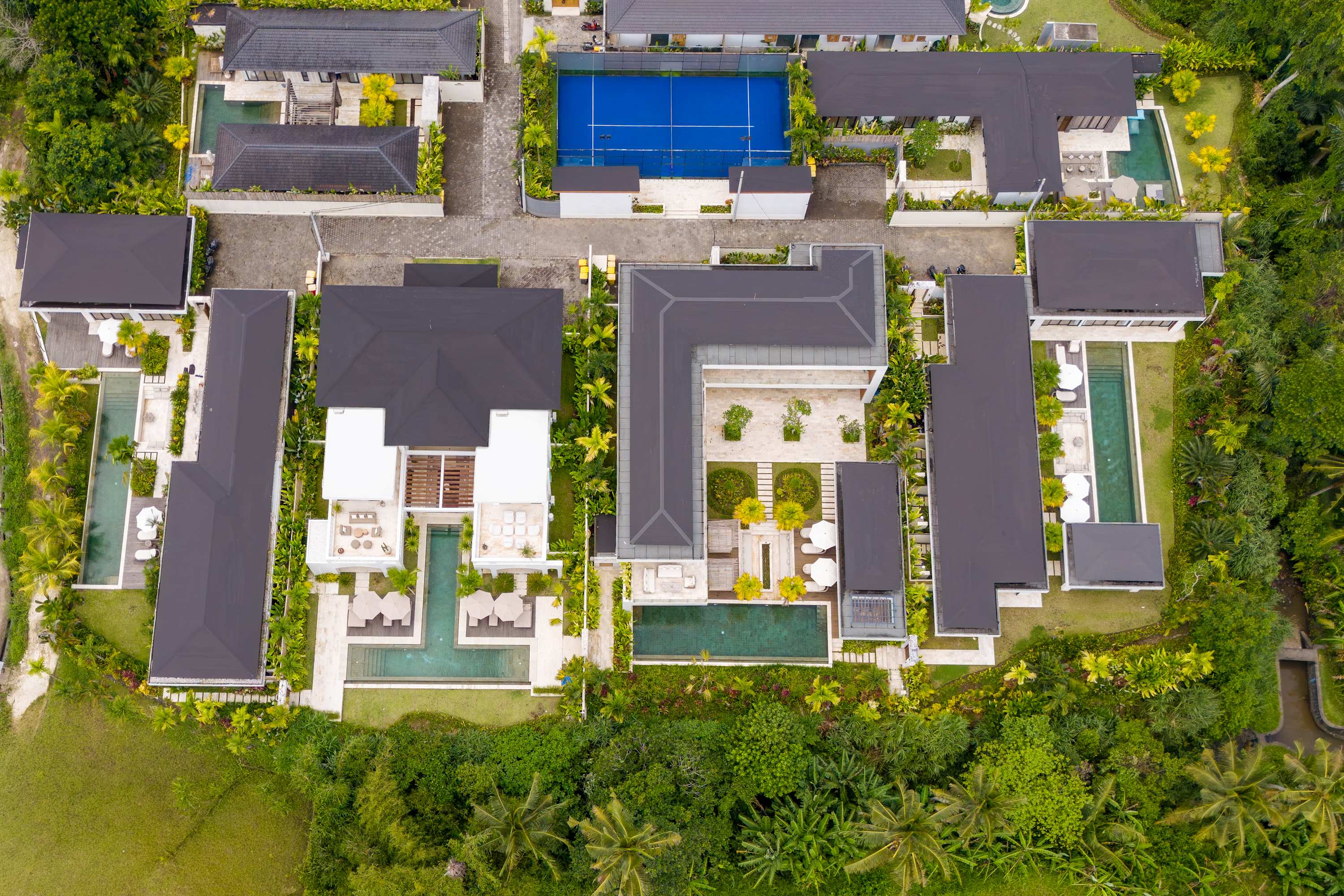 Minimalist Villa Akna · 5BR · Ubud — 5BR Villa Rental in Ubud — image 2
