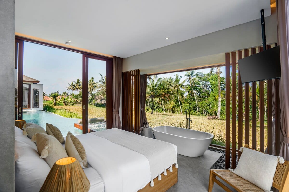 Rice-Field Villa Mekar · 6BR · Ubud — 6BR Villa Rental in Ubud — image 7
