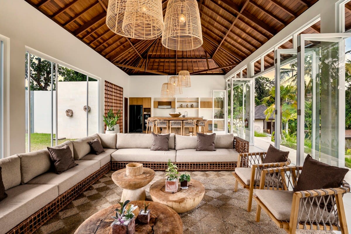 Garden Villa Maya · 5BR · Ubud — 5BR Villa Rental in Ubud — image 11