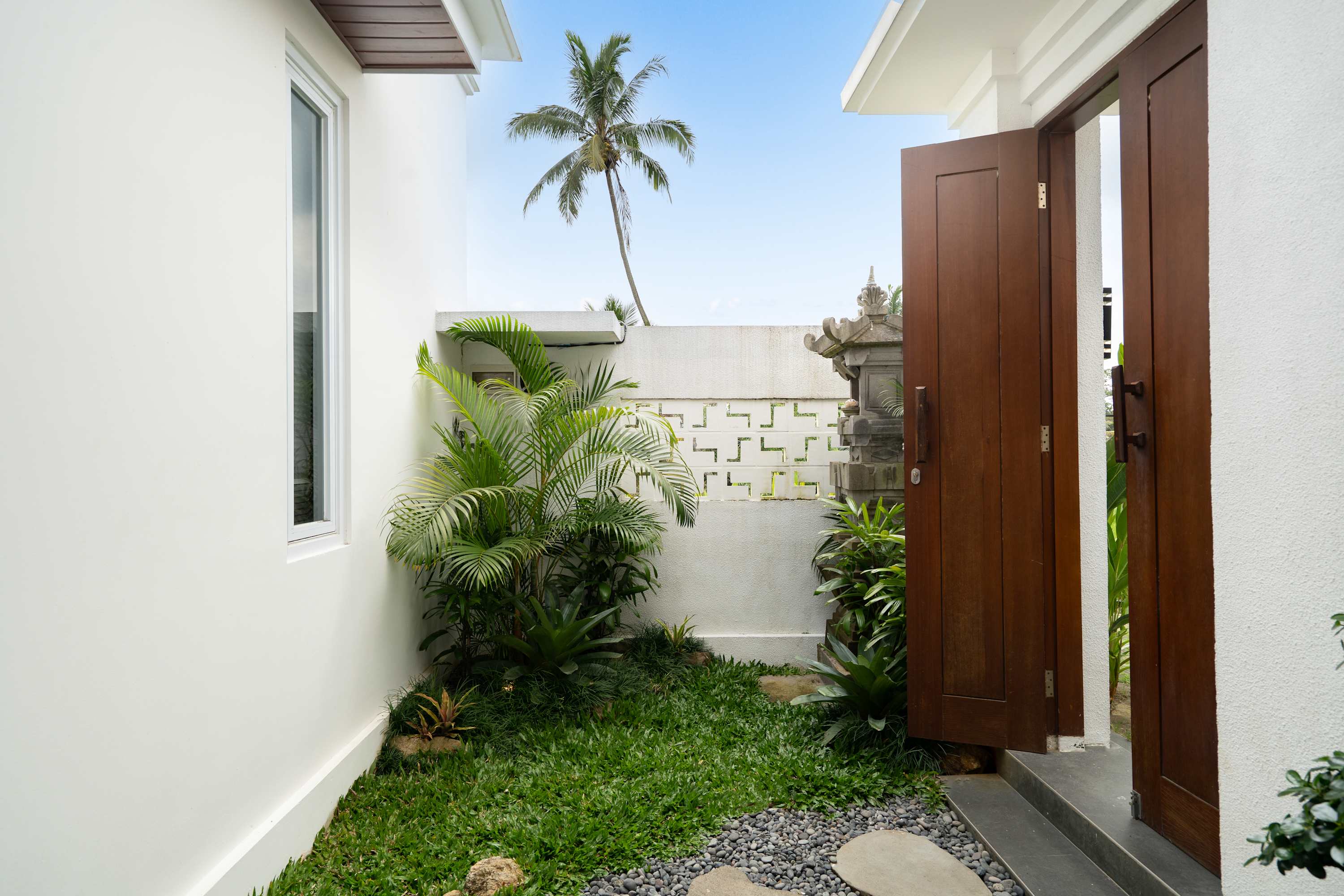 Courtyard Villa Sara · 2BR · Ubud — 2BR Villa Rental in Ubud — image 5