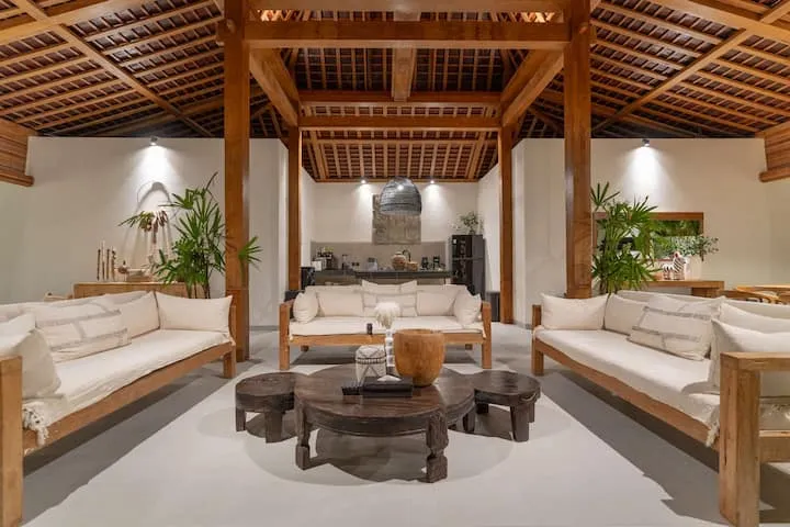 Villa Nador Seminyak — image 7