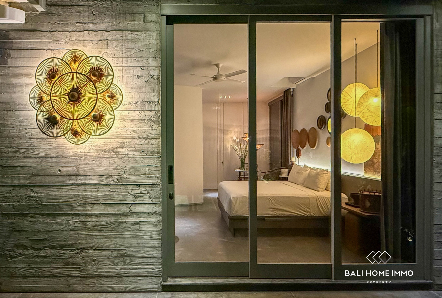 Modern Tropical 3 Bedroom + 1 Office For Rent In Umalas — image 9