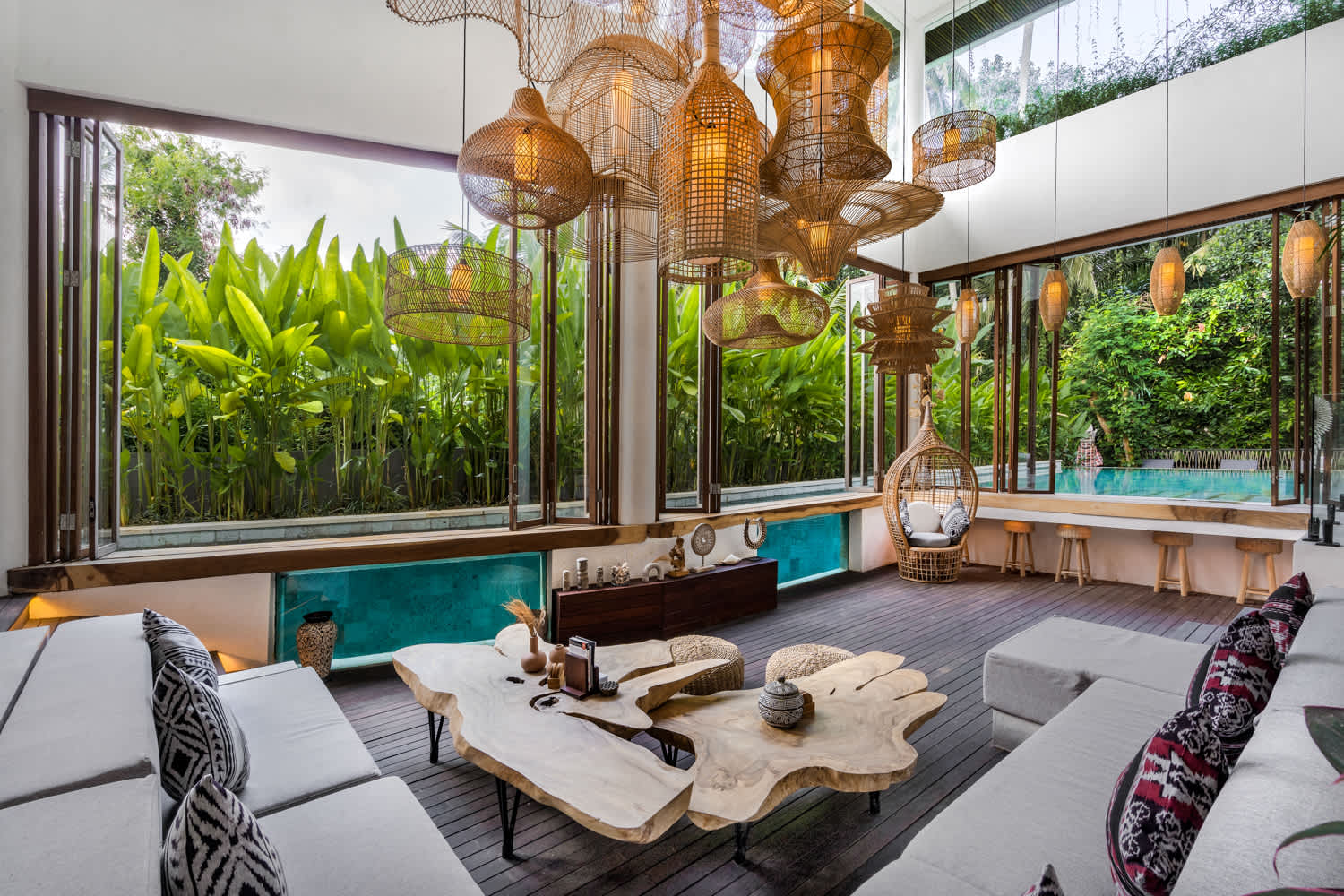 Tropical Villa · 7BR · Ubud — 7BR Villa Rental in Ubud