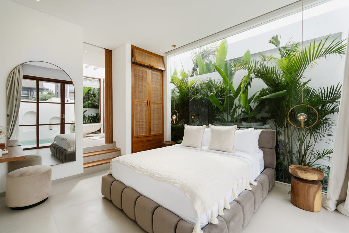 Villa Asri in Canggu — image 2