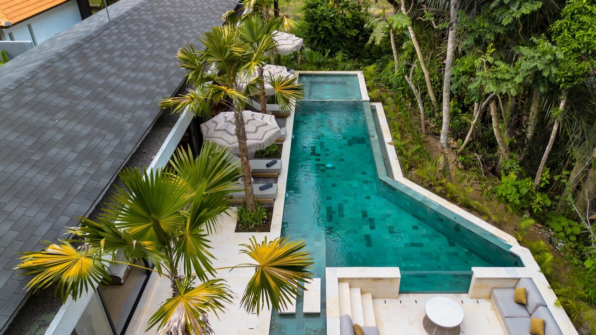 Villa Lumen in Ubud — image 11