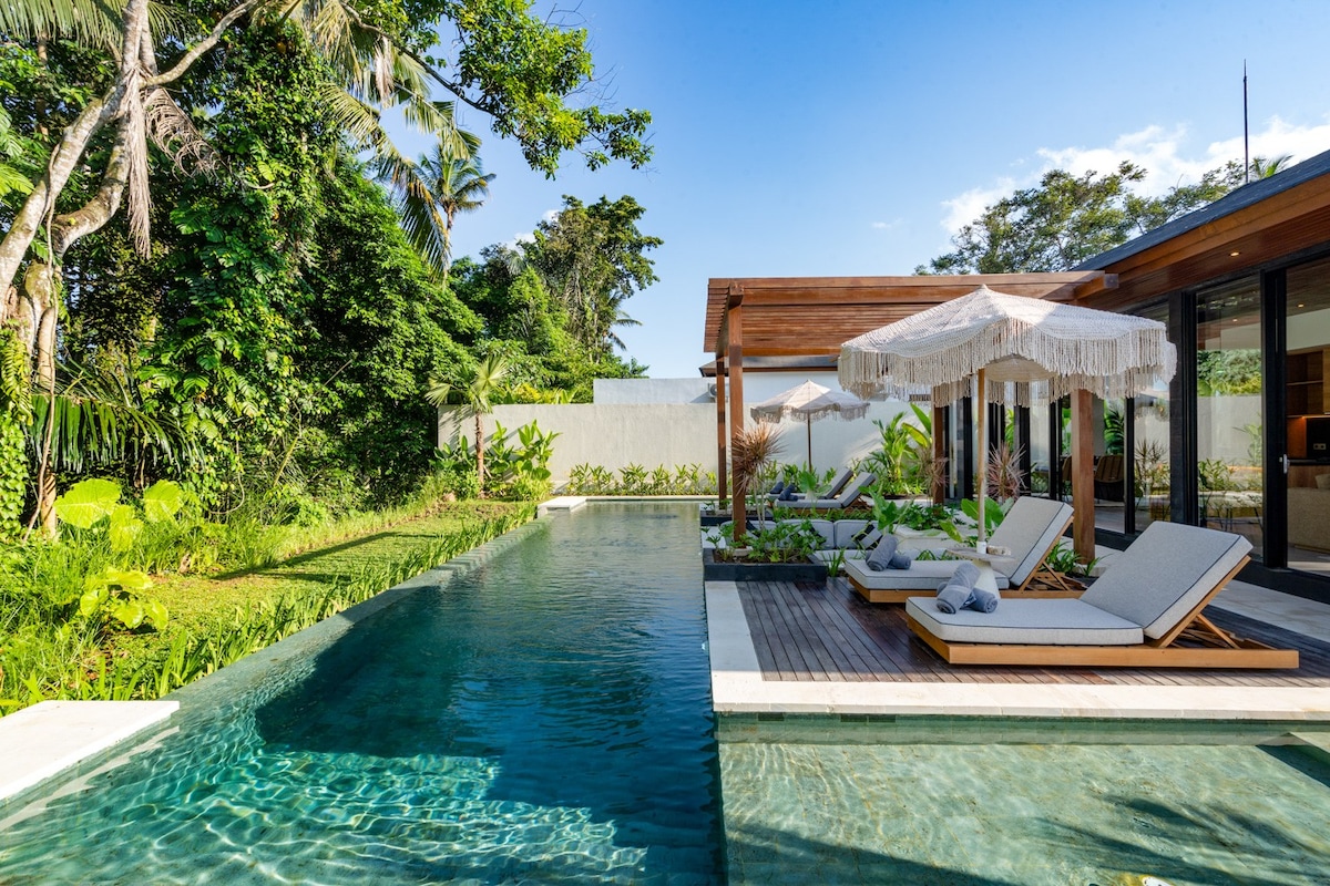 Villa Aman in Gianyar Regency