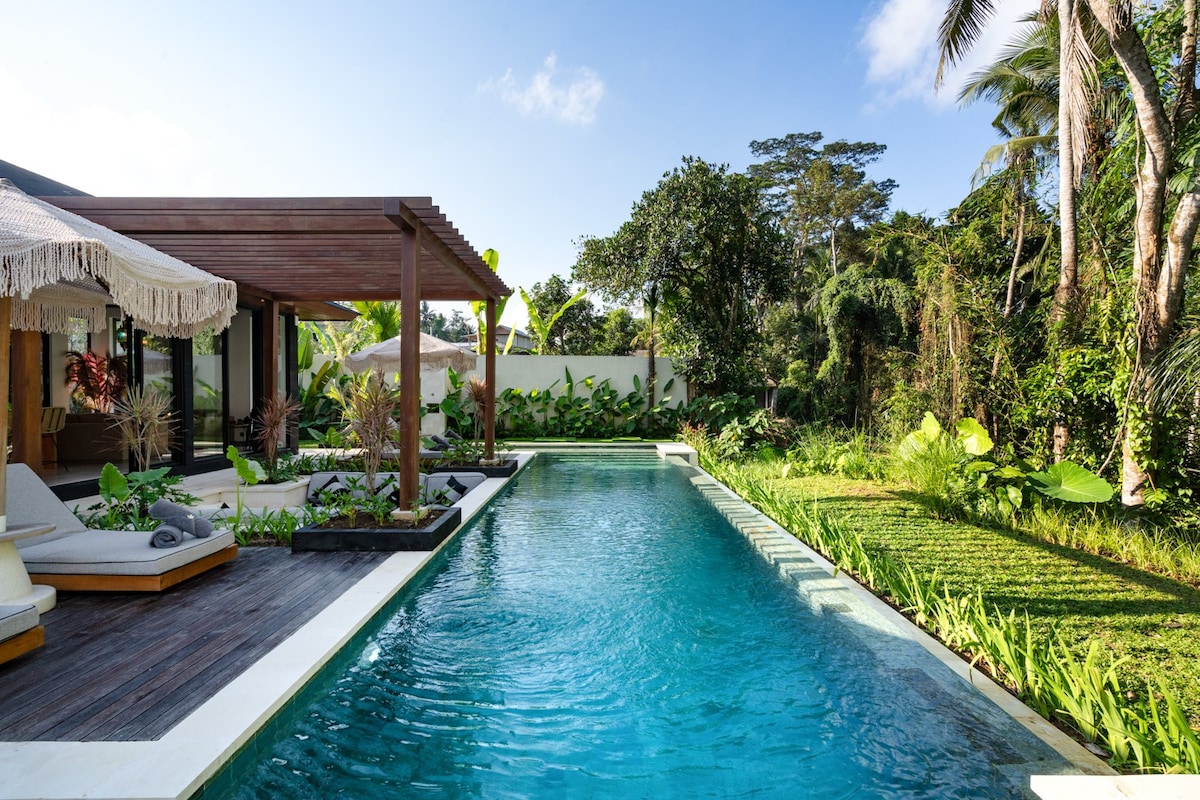 Villa Aman in Gianyar Regency — image 15