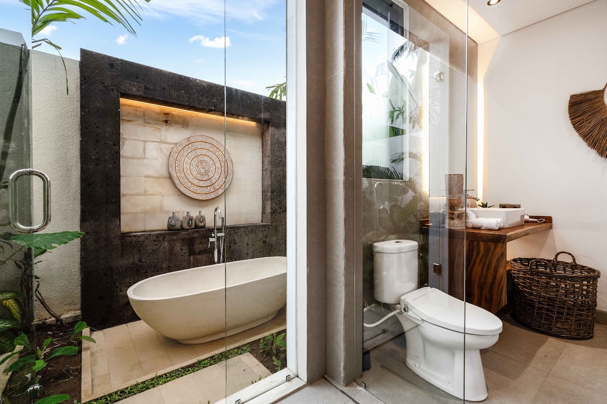 Villa Memandu in Gianyar Regency — image 3