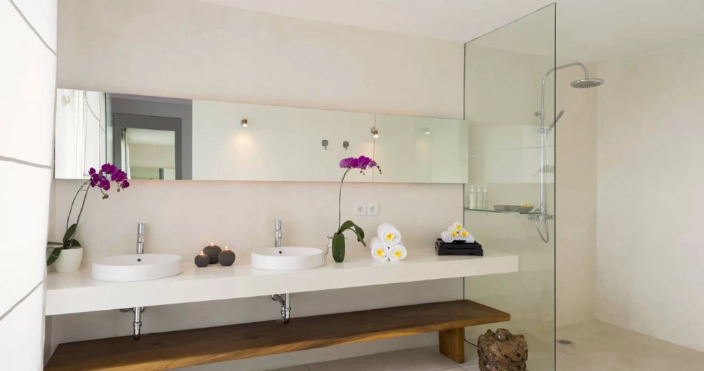 Book Villa Kavya Bali: Canggu Villa with Private Pool near Berawa Beach — image 17
