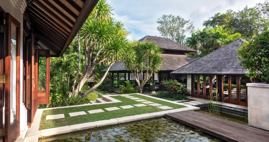 Book Villa Pangi Gita Bali: Tropical 3 Bedroom Accommodation in Canggu — image 9