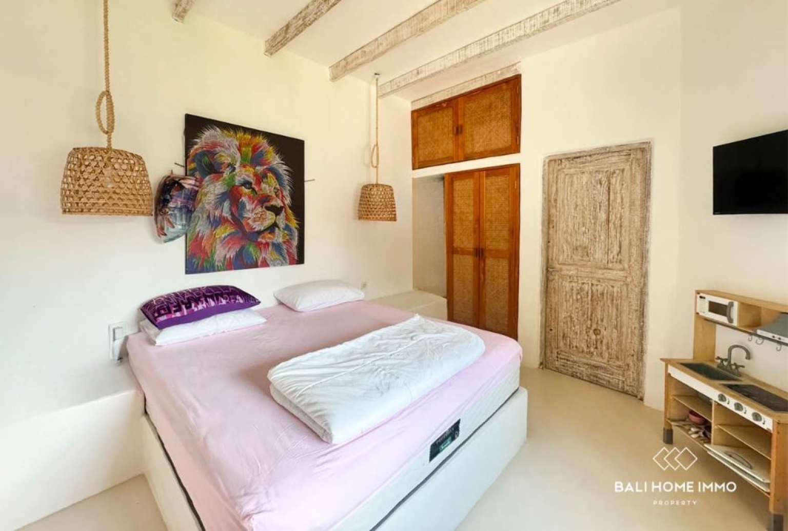 Private 4 Bedroom Tropical Retreat For Rent in Umalas — image 7
