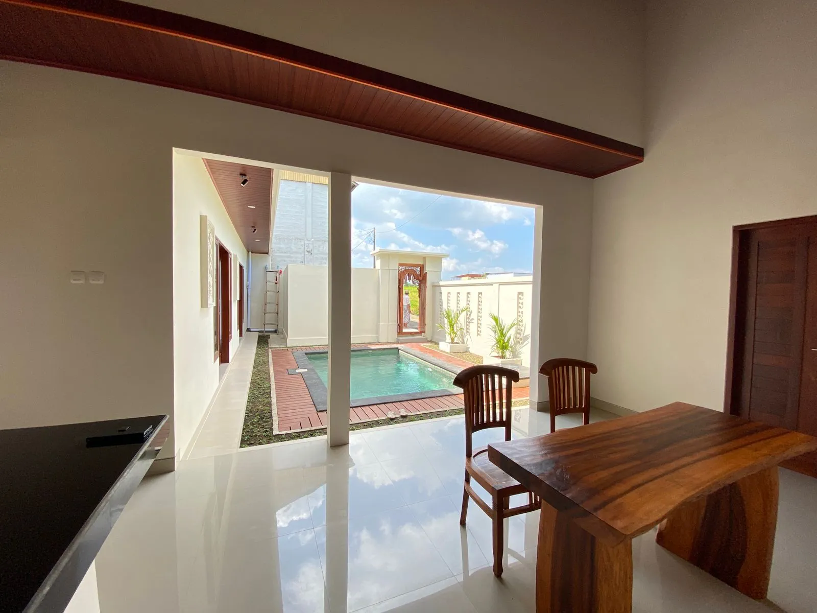 2-Bedroom Villa with Private Pool for Rent in Kedungu, Bali — image 2