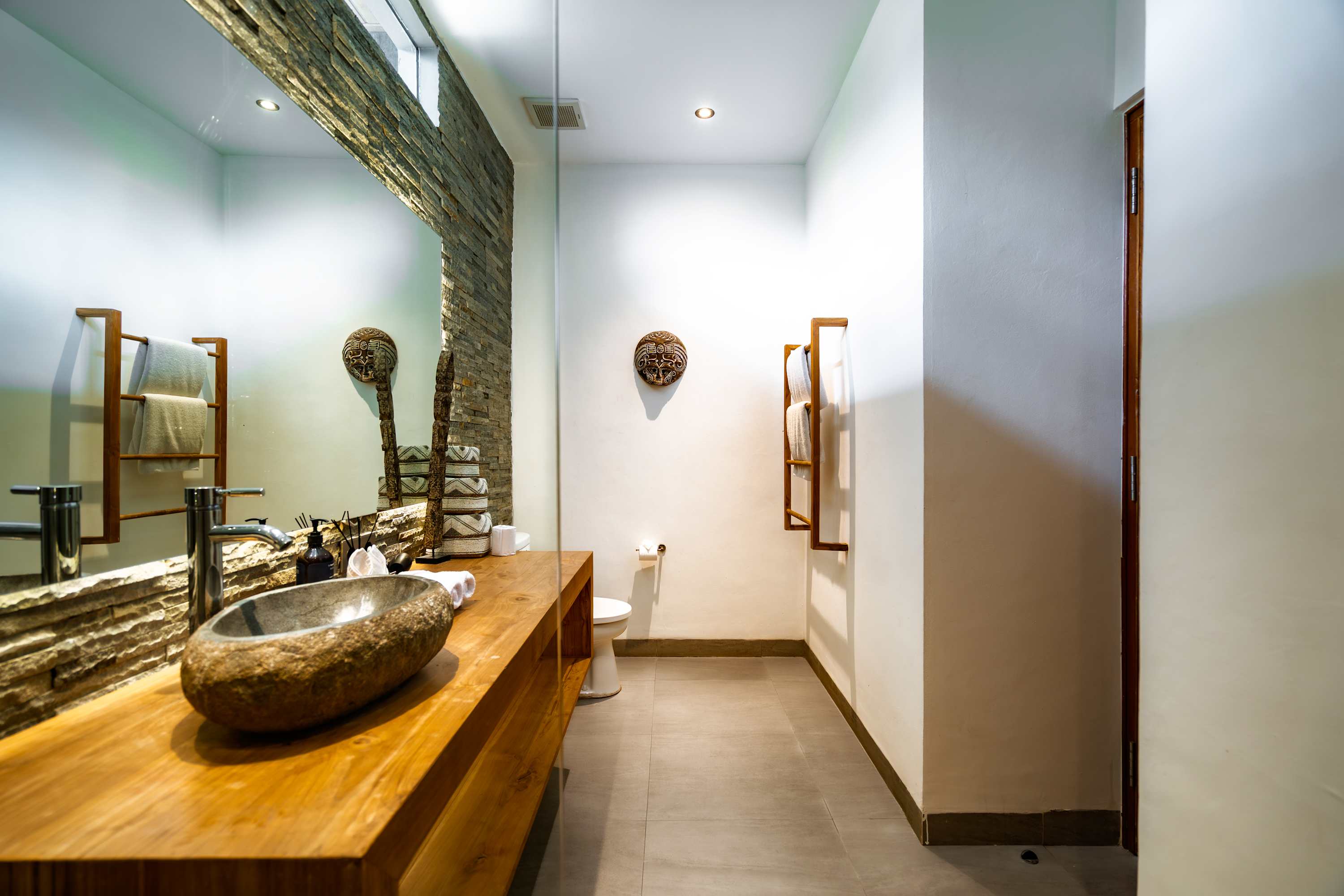 Palm Grove Villa · 6BR · Ubud — 6BR Villa Rental in Ubud — image 13