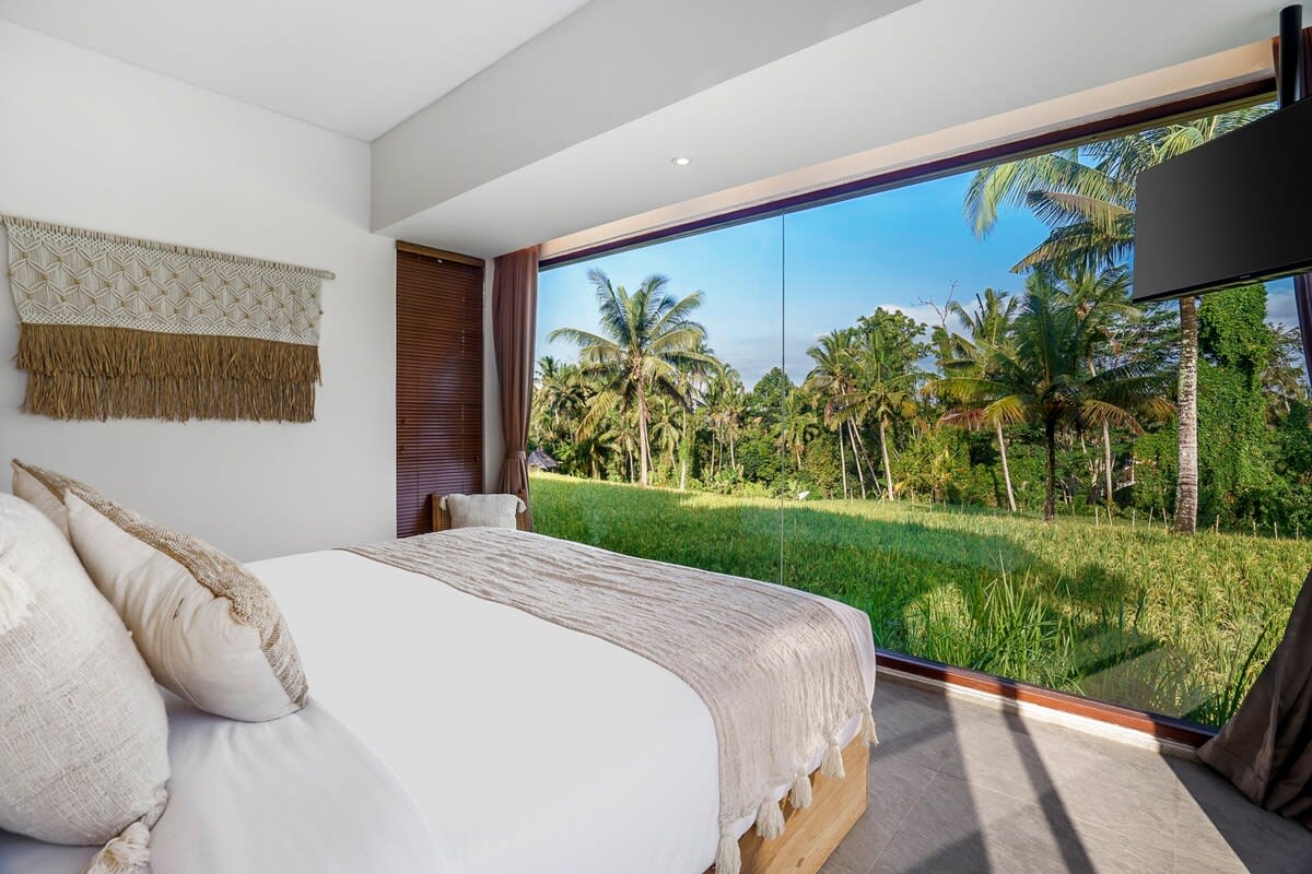 Rice-Field Villa Mekar · 6BR · Ubud — 6BR Villa Rental in Ubud