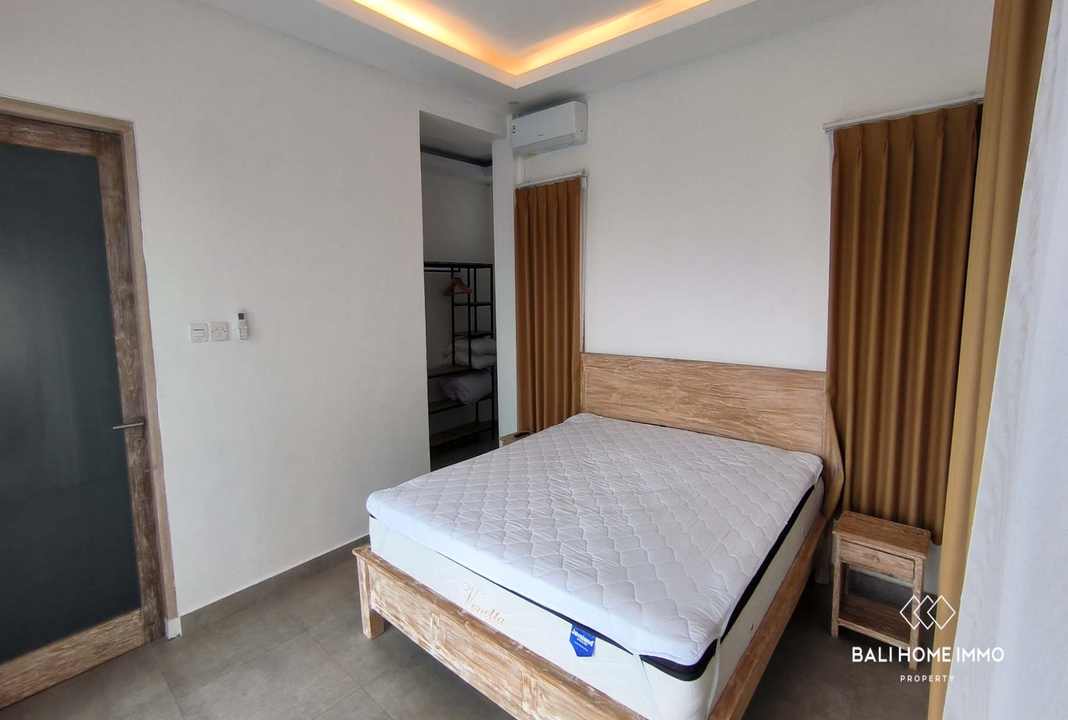 Ricefield view 2 Bedroom Villa for Rent in Canggu Bali — image 4