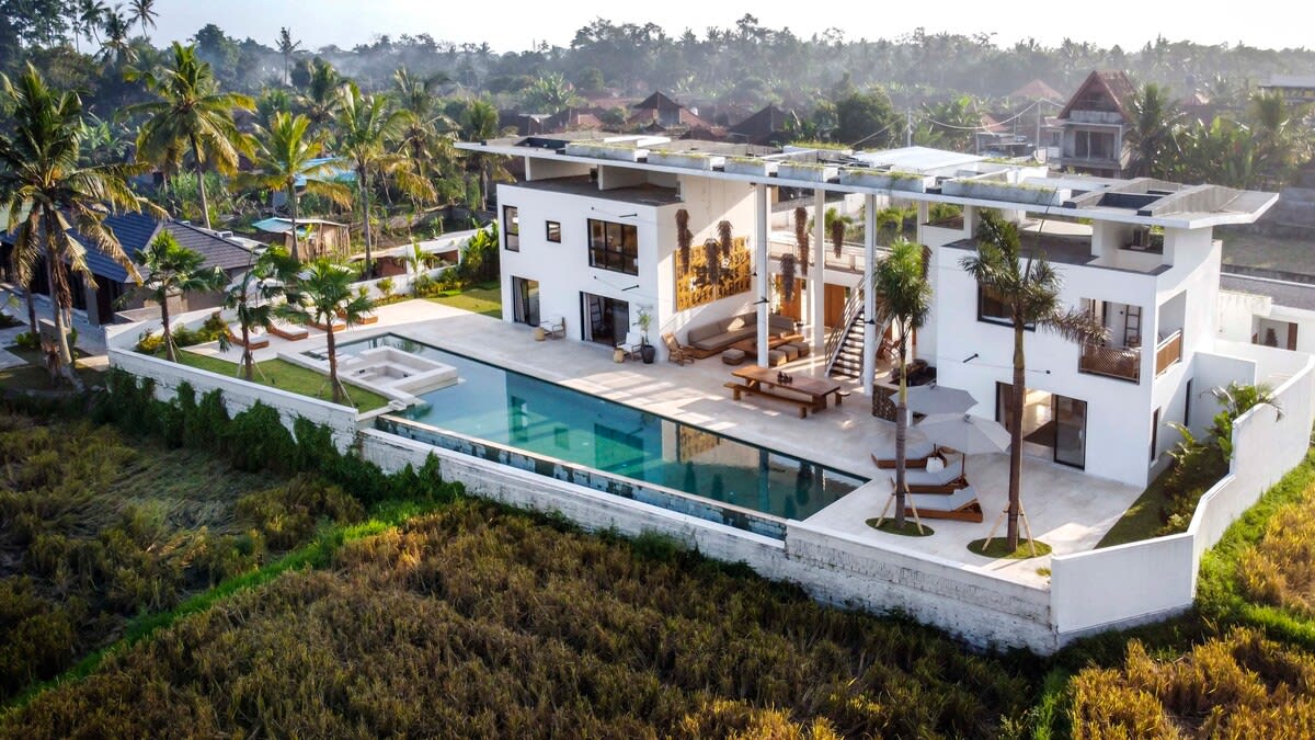 Rice-Field Terrace Villa · 6BR · Ubud — 6BR Villa Rental in Ubud