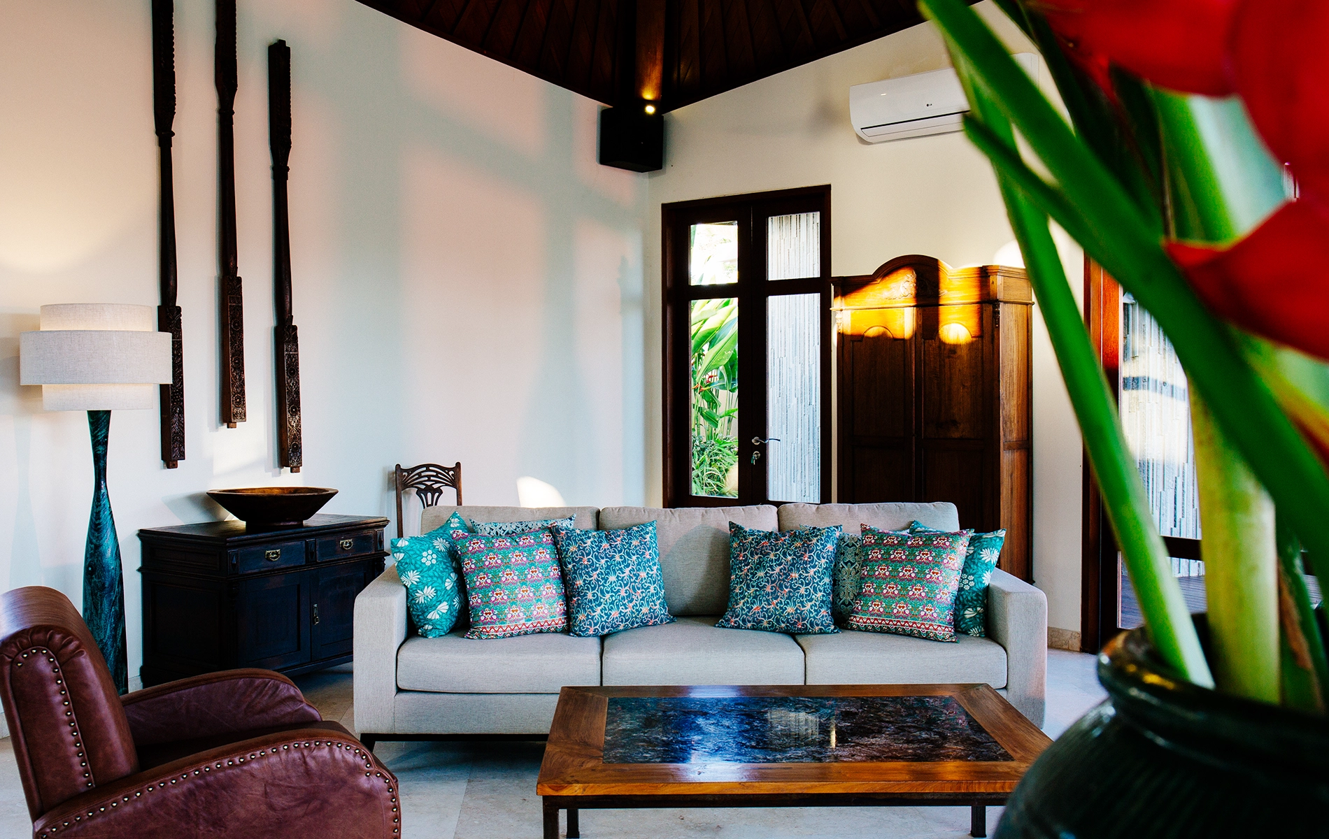 Villa Umah Daun — 5BR Villa Rental in Seminyak — image 3