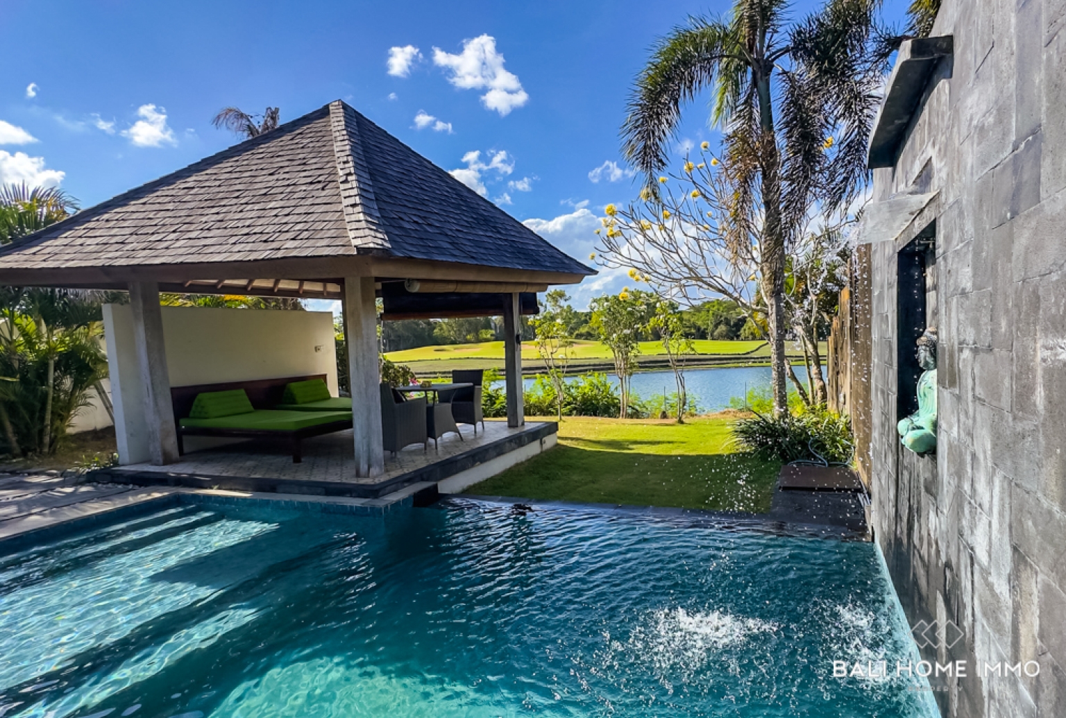 SPACIOUS 1 BEDROOM VILLA WITH GOLF COURSE VIEW FOR RENT IN BINGIN