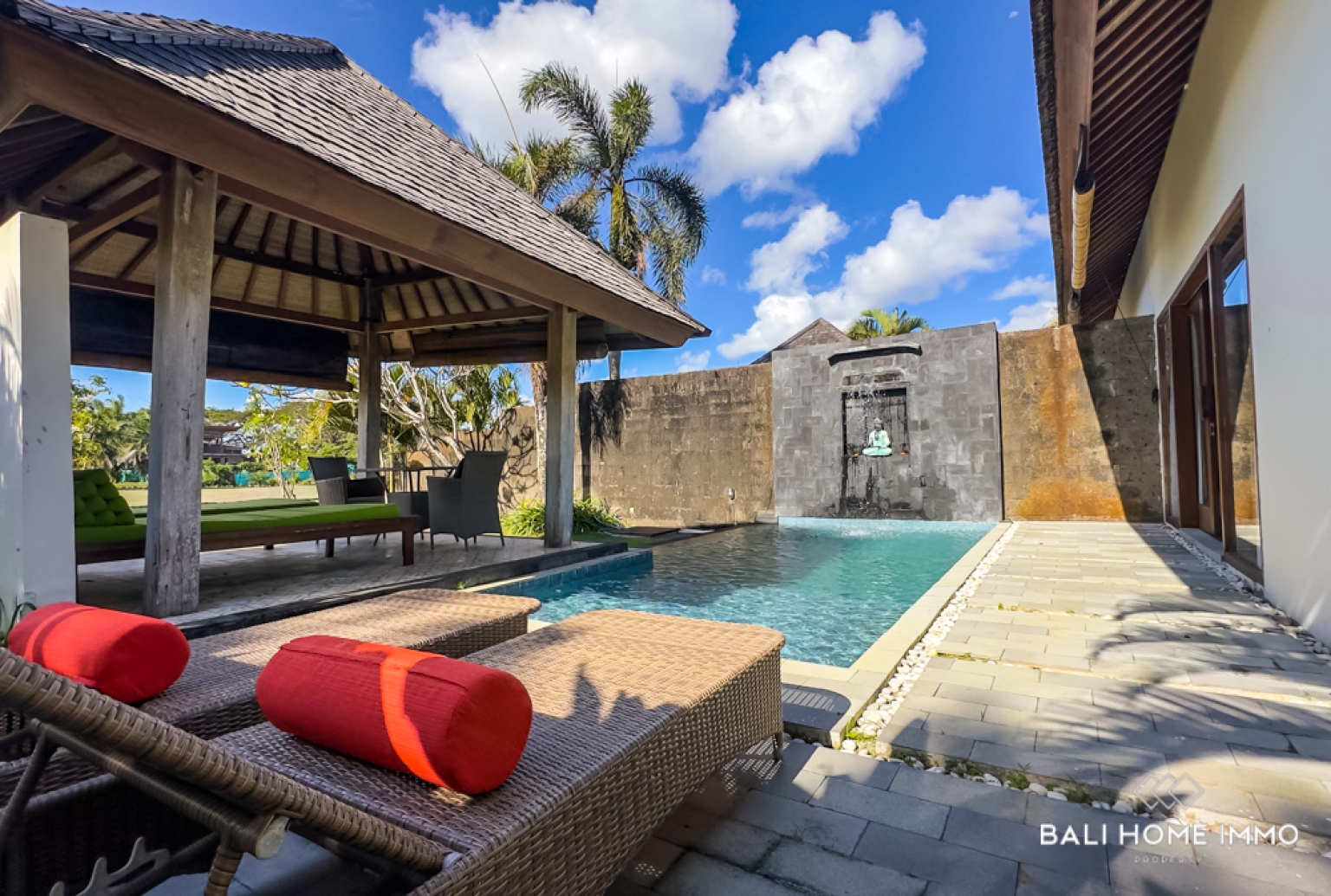 SPACIOUS 1 BEDROOM VILLA WITH GOLF COURSE VIEW FOR RENT IN BINGIN — image 1