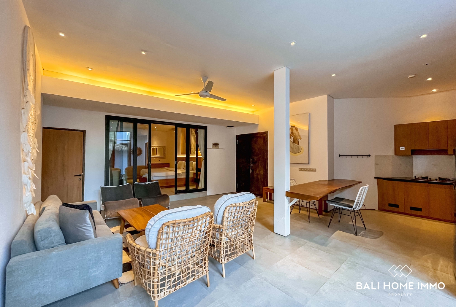 SPACIOUS 5 BEDROOMS VILLA FOR YEARLY RENTAL IN NUSA DUA — image 8