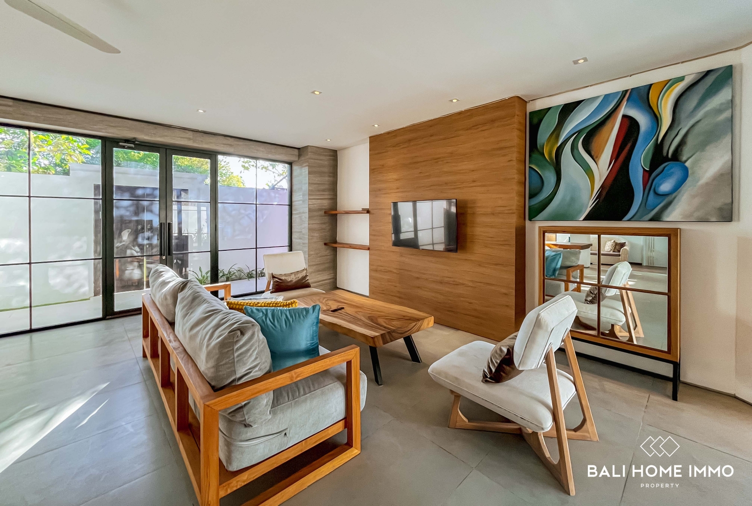 SPACIOUS 5 BEDROOMS VILLA FOR YEARLY RENTAL IN NUSA DUA — image 3
