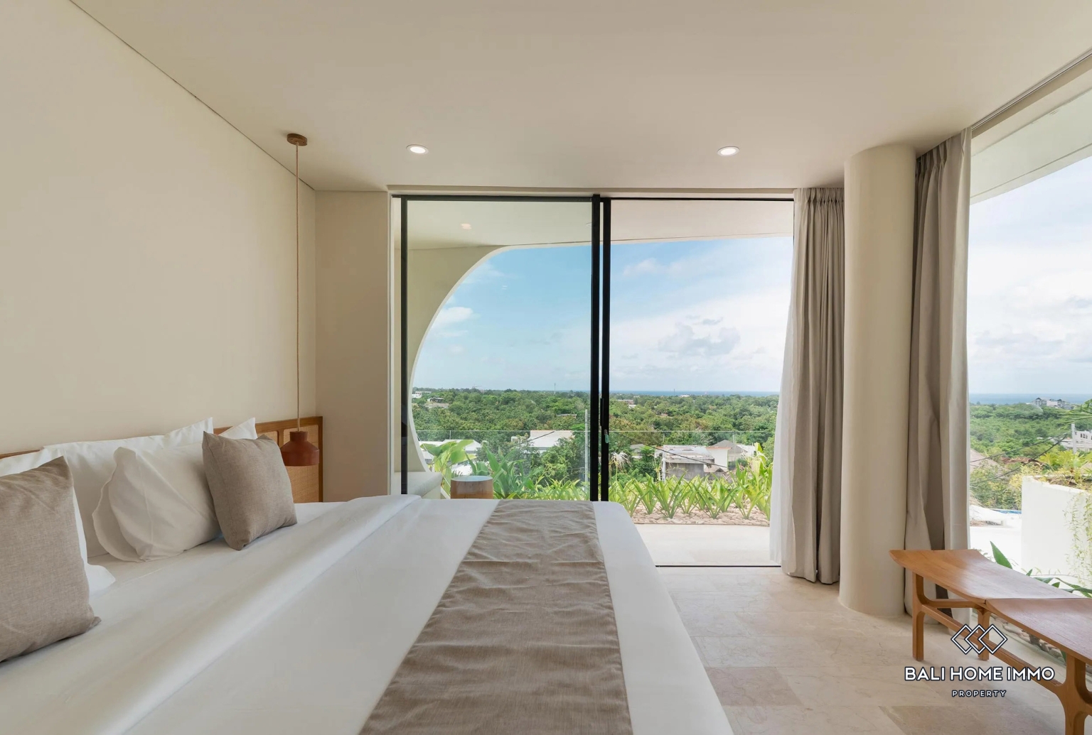 STUNNING OCEAN VIEW 3 BEDROOMS VILLA FOR MONTHLY RENTAL IN ULUWATU - BINGIN — image 10