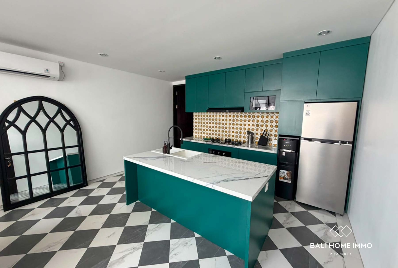 Stylish 3 Bedroom Villa for Rental in Umalas Bali — image 4