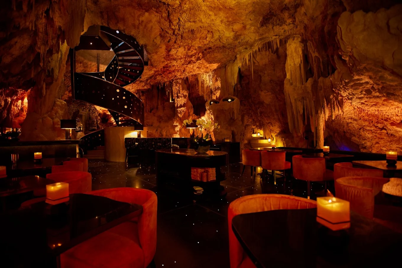 Macan Bingin Villa — 2BR Villa Rental in Uluwatu — image 1