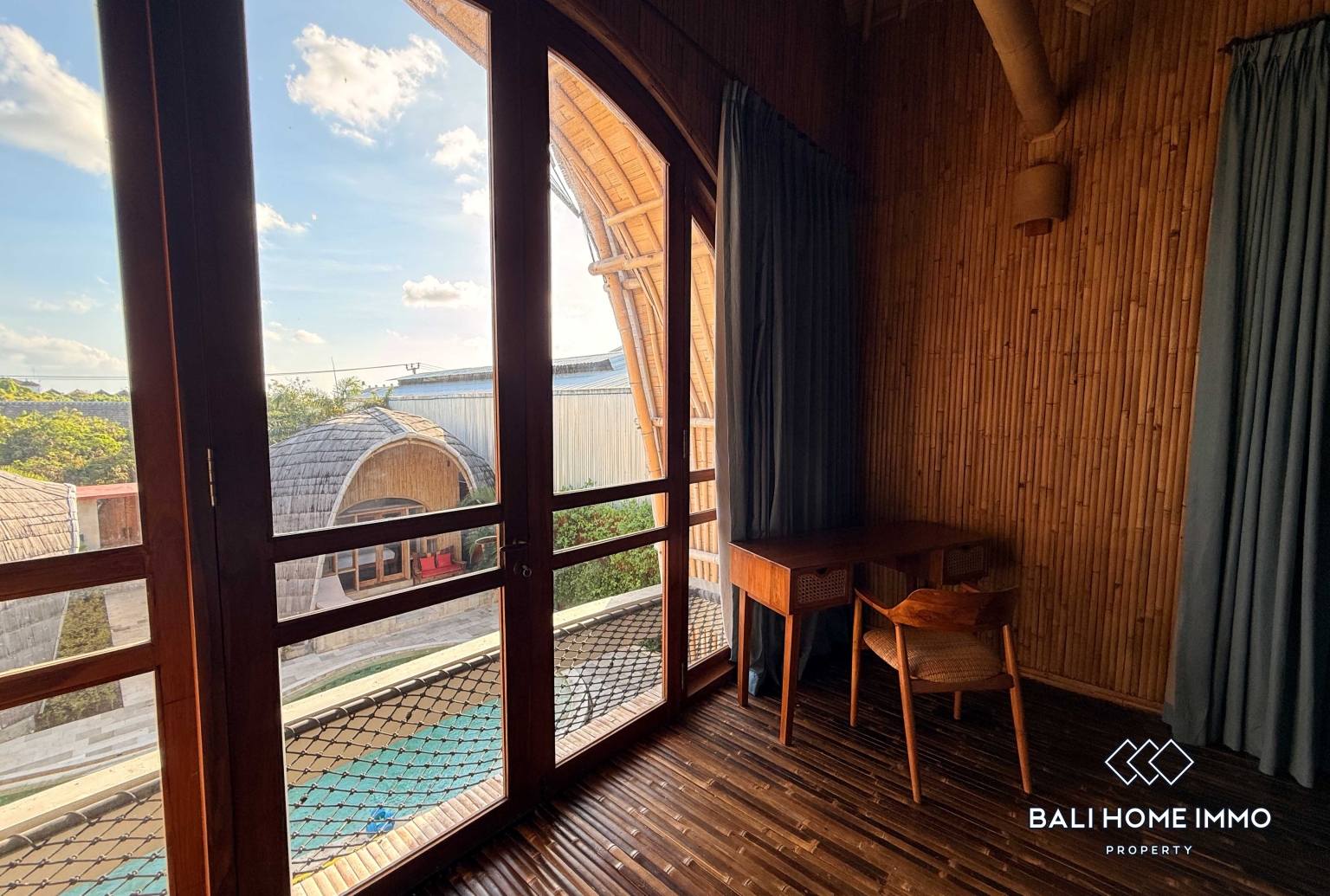 Unique Bamboo Style 6 Bedroom Villa For Rent in Legian — image 12