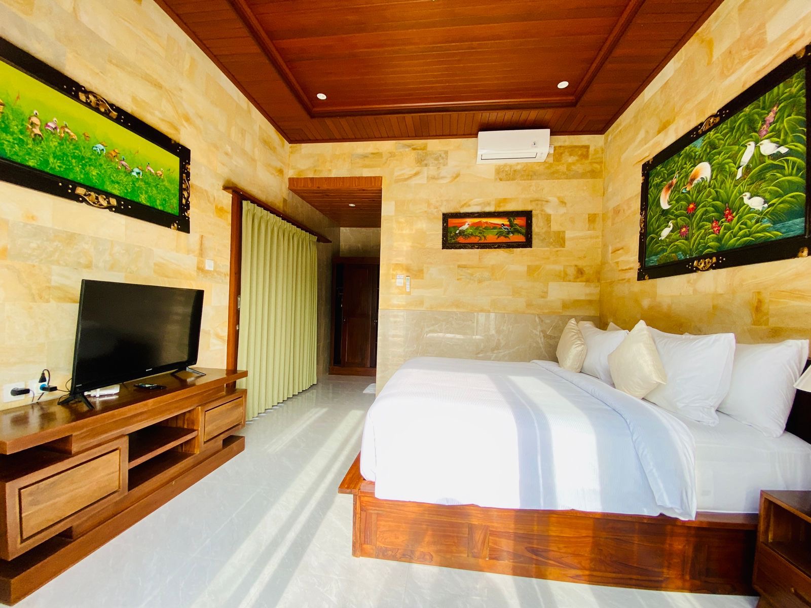 Villa #43 · 2 bed · Lodtunduh in Ubud — image 2