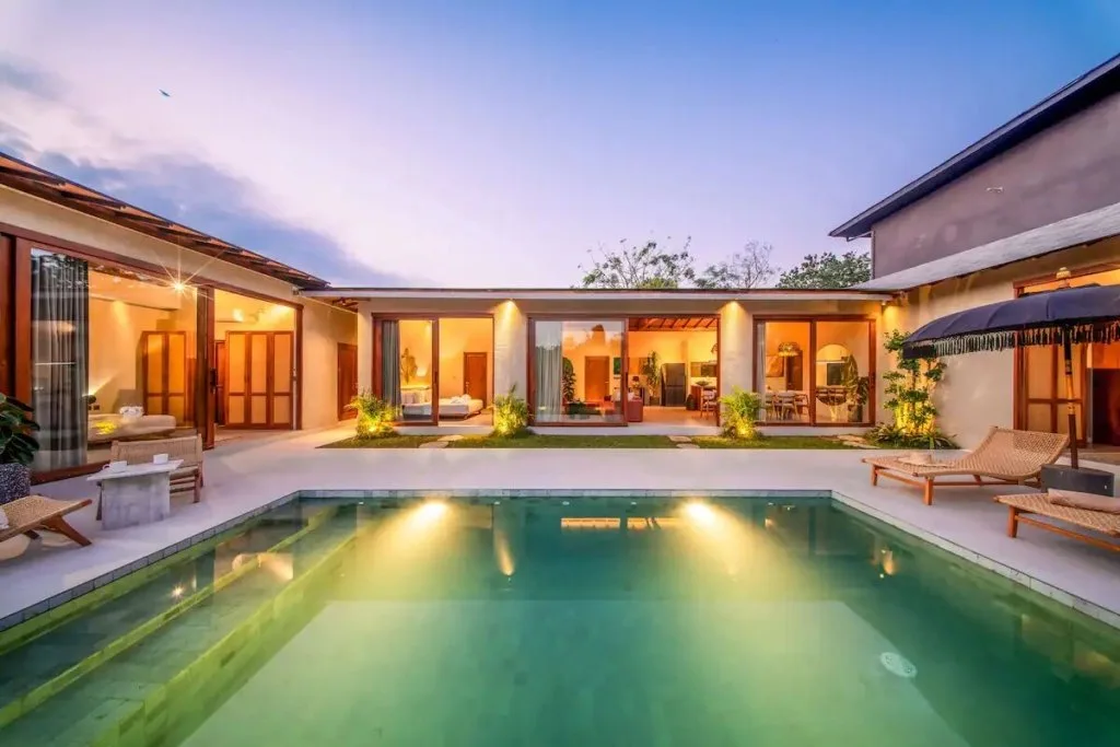 4-Bedroom Villa with a Private Pool in Buduk, Canggu — image 1