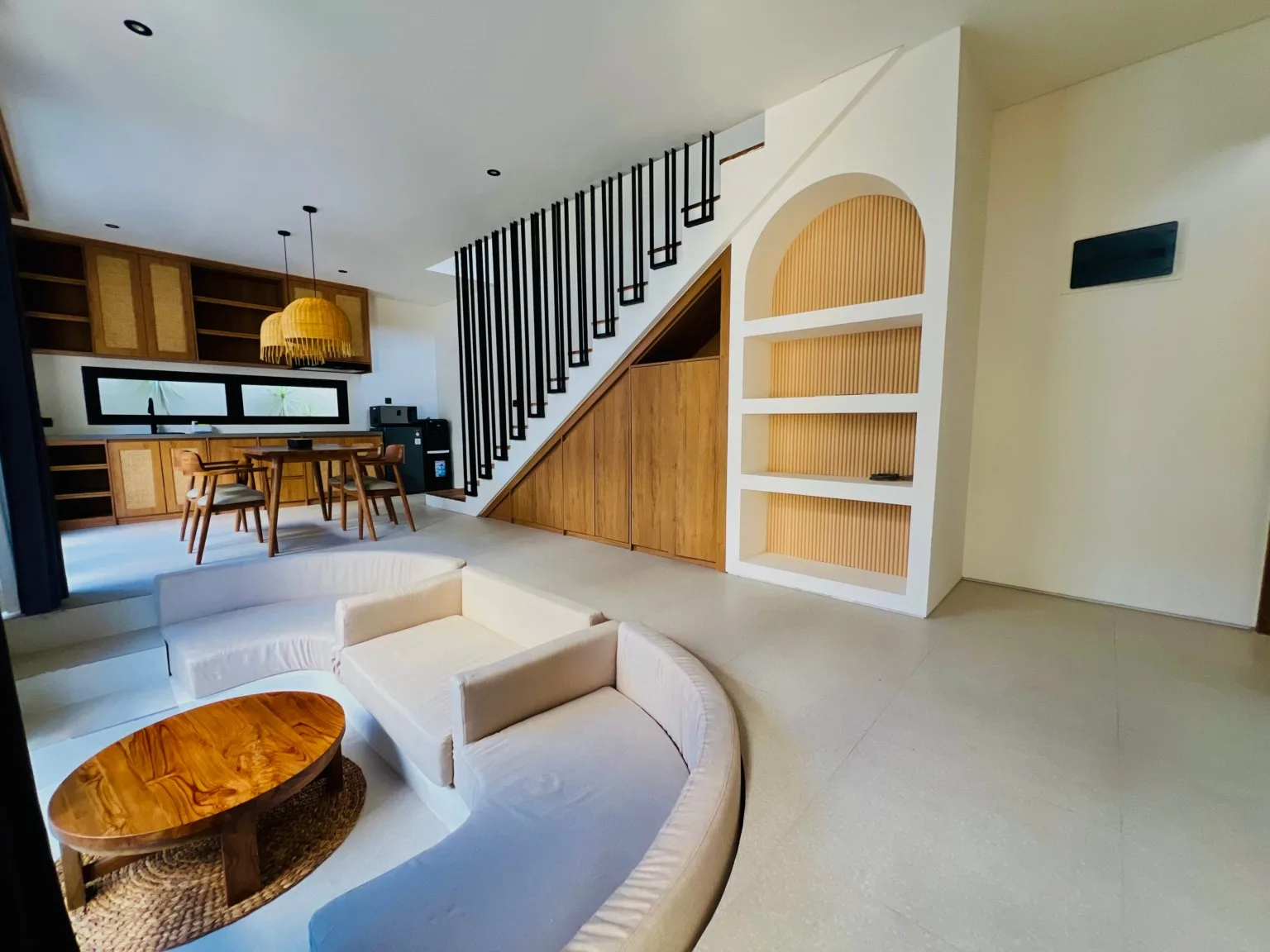 Scenic Kedungu in Tabanan offers an unnatural opportunity to rent a 2-bedroom villa — image 5
