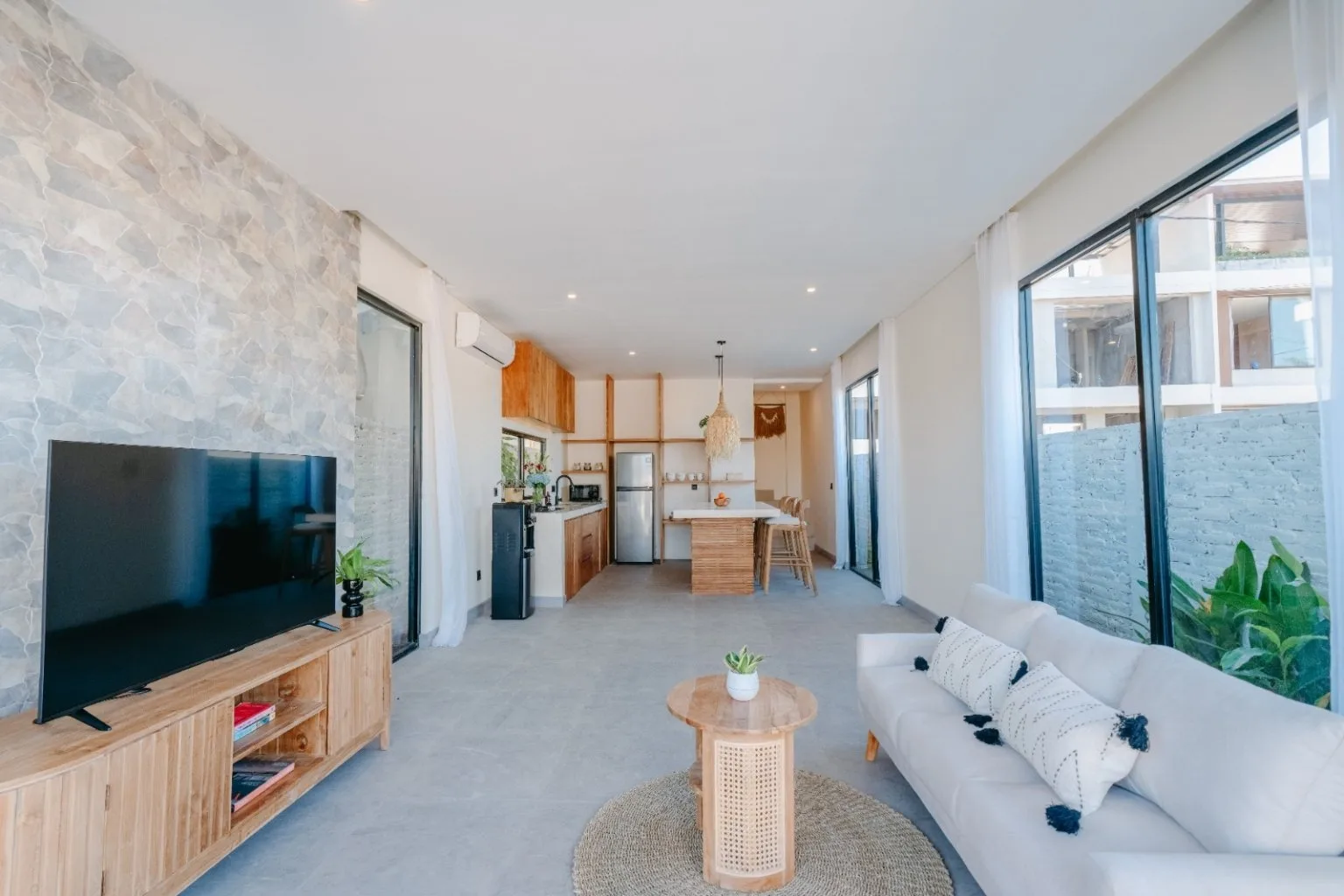 Wooden Bungalow for Rent in Bali – Private Retreat Near Pererenan & Berawa — image 5