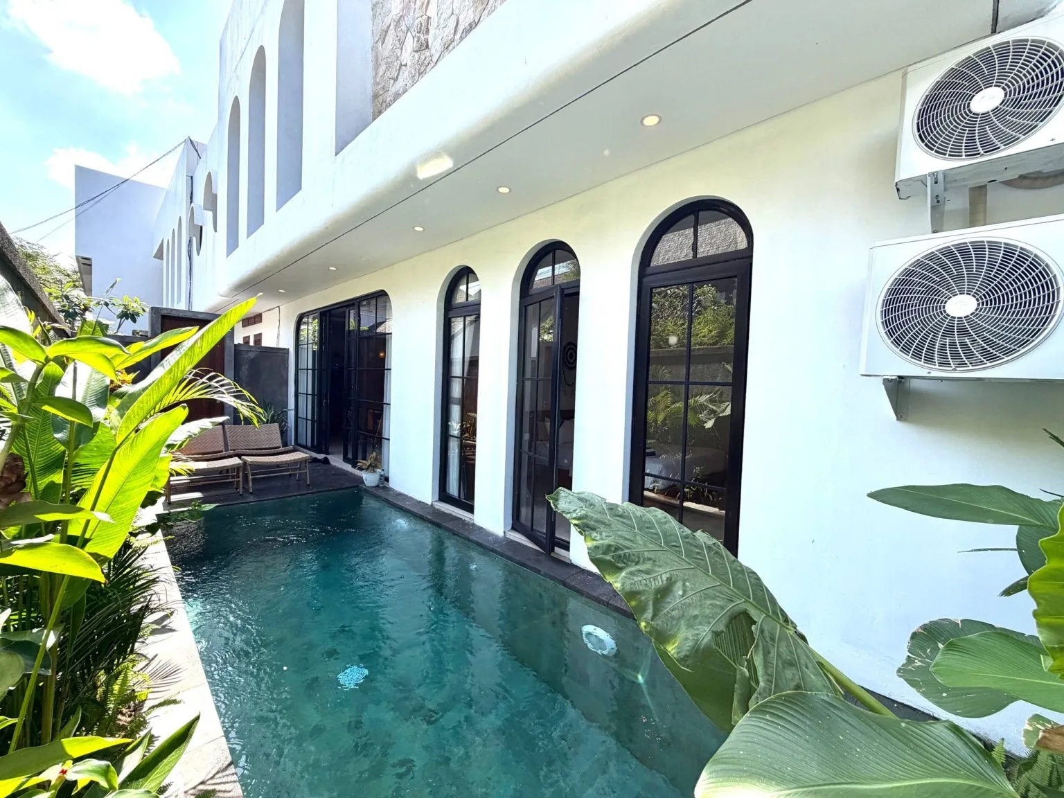 3-Bedroom Villa for Monthly Rent in Berawa, Bali — image 12