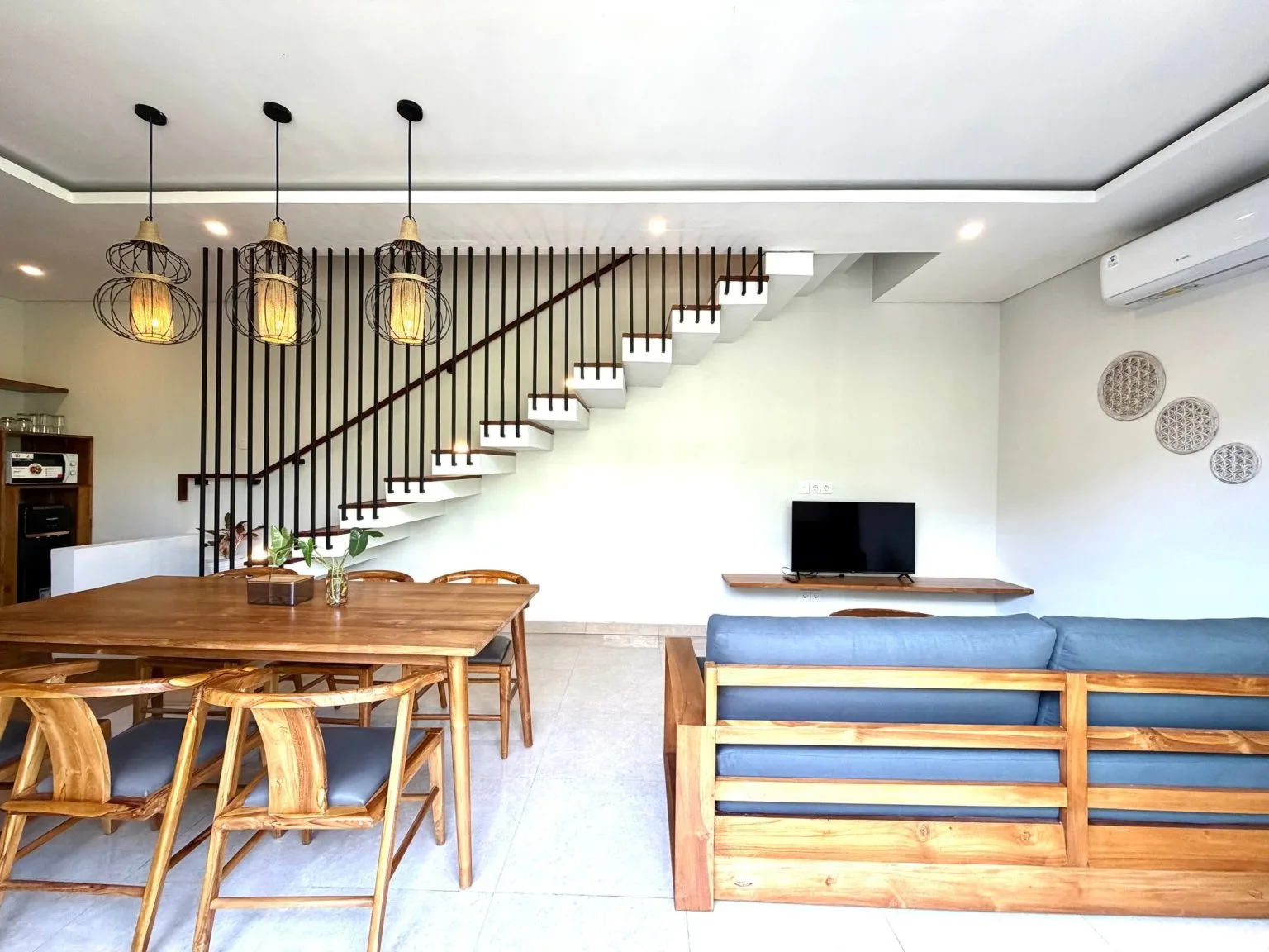 3-Bedroom Villa for Monthly Rent in Berawa, Bali — image 14