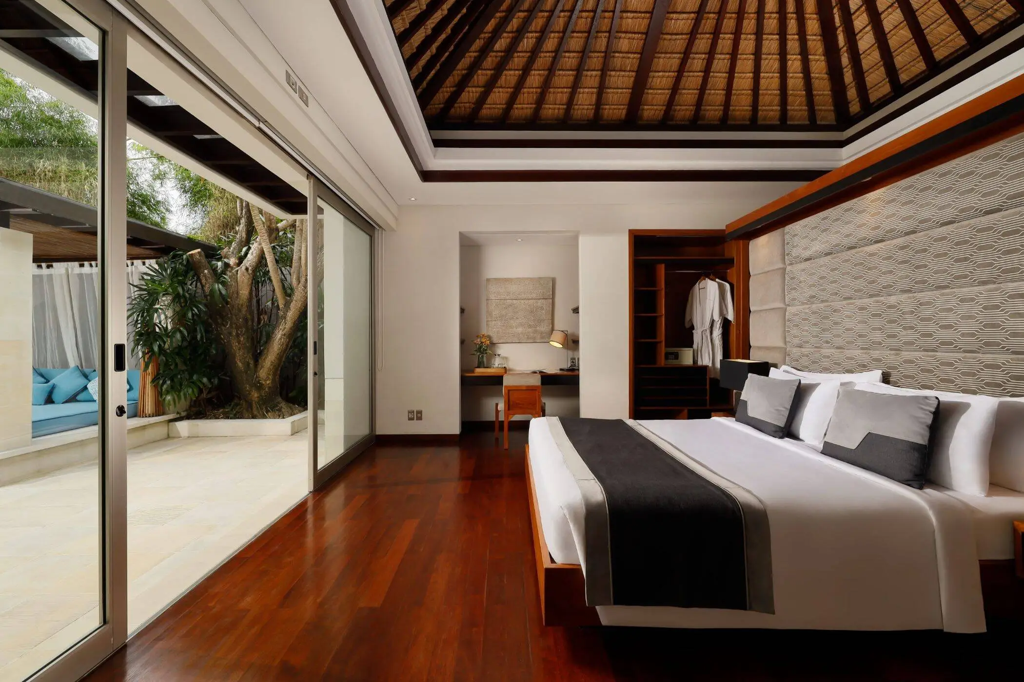 Villa Camellia | 3-Bedroom | Jimbaran, Bali | Luxe Nomad — image 19
